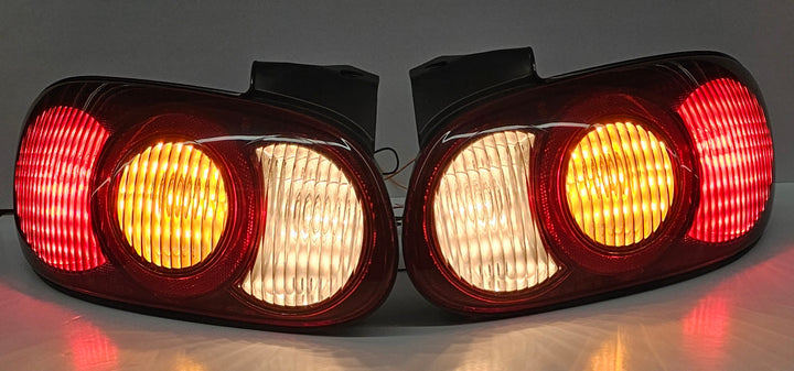 MX-5 Miata 2000 passenger tail lamp illuminated